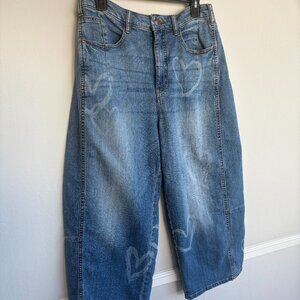 Pilcro Anthropologie High-Rise Cropped Wide-Leg Jeans w/ Heart Print Size 30